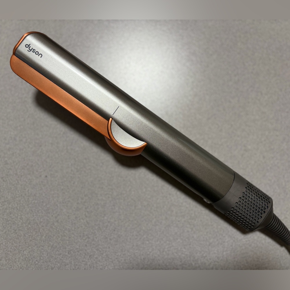 Dyson Air straight Styling Tool in Metallic Gray and Vibrant Orange